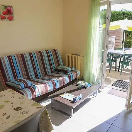 Village De Cromenach אתר קמפינג 2*